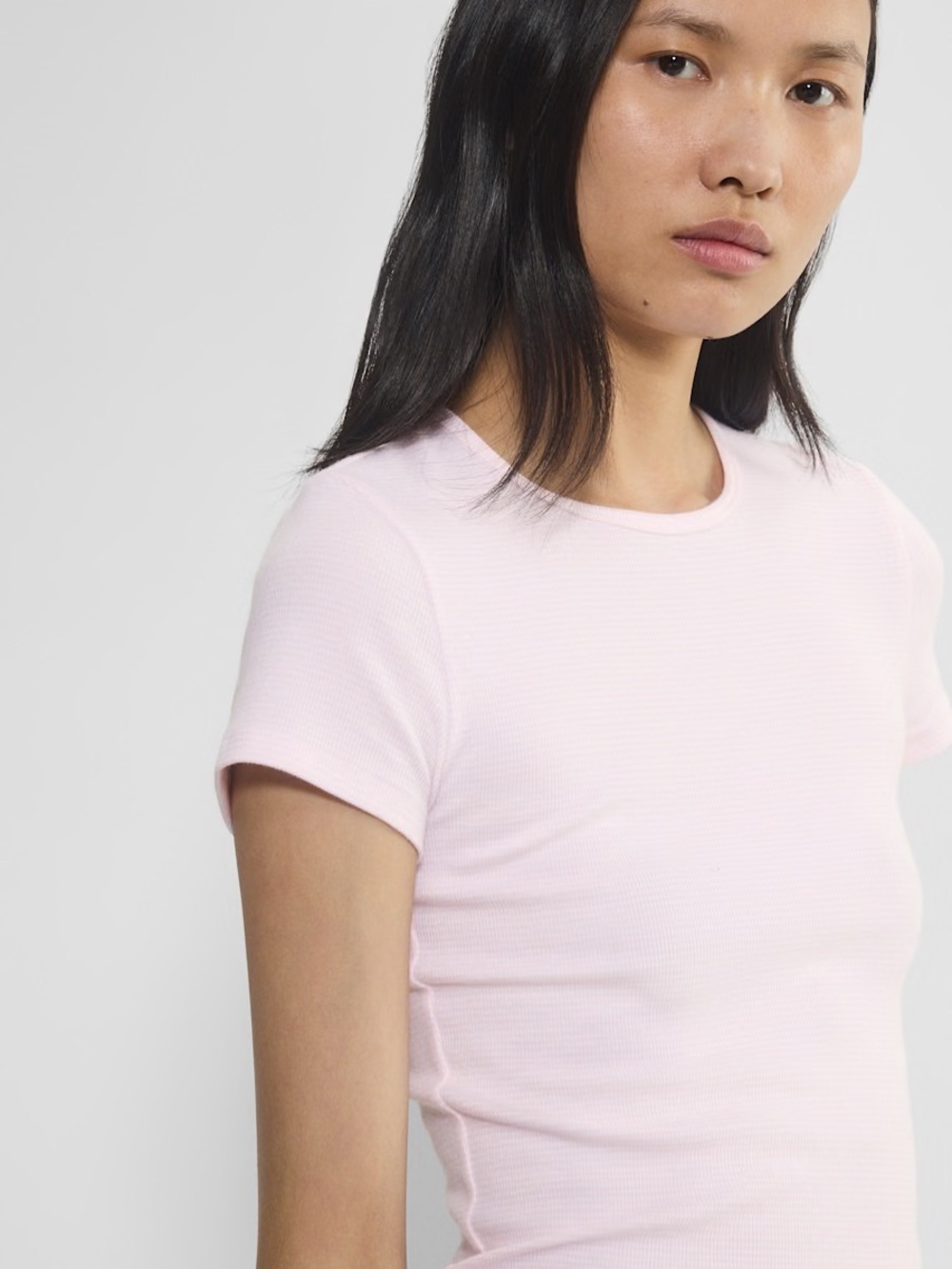 Aritzia Sunday Best Habit Tee Shirt pink size Small